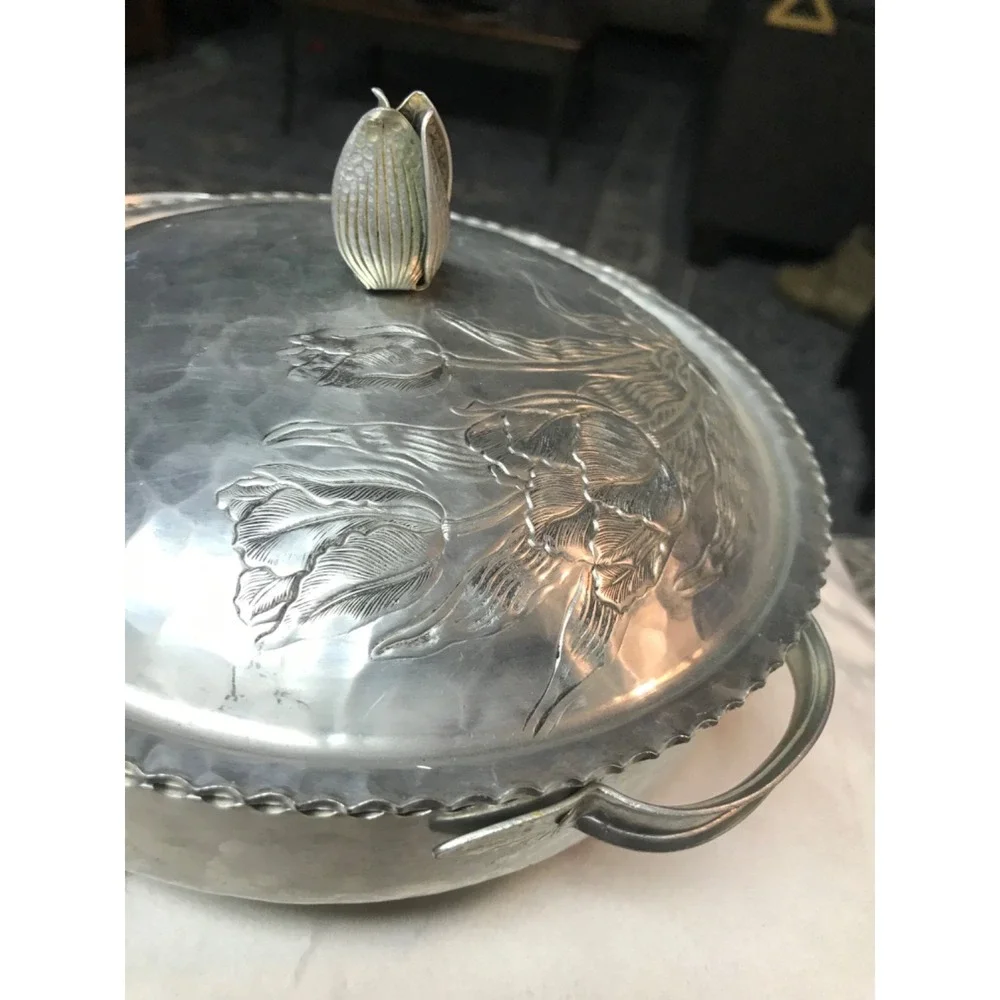 MCM Vintage hammered aluminum casserole with lid, MCM, Rodney Kent, tulip design